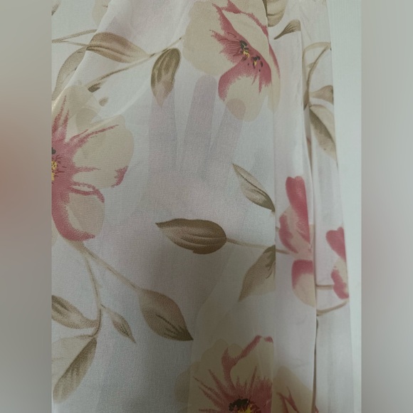 Sheer Floral Shirt - Ivory/Combo - Size Large - Picture 10 of 11
